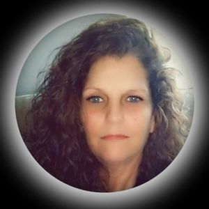 Meet your Posher, Simone